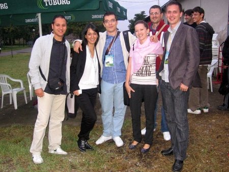 E-Tvrdjava 2010: Milos Petrovic (FB Srbija), Andjela Vujacic (Kolektiva Srbija), Vladimir Markovic (QVoucher), Andrea Svilokos (Kolektiva Srbija), Dejan (Kolektiva Srbija), Slavko Ilic (ITkutak.com) 